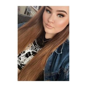 Meet your Posher, Elisha